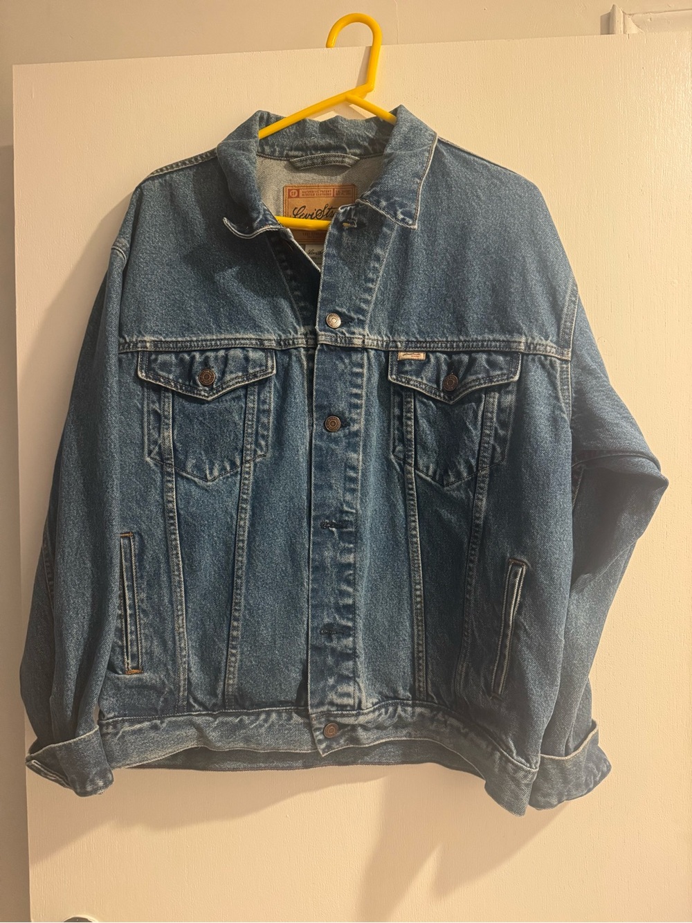 Levi Strauss Vintage Blue Denim Jacket Size Large UPC 039307701570 Men’s